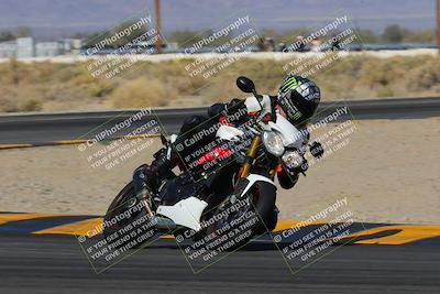 media/Feb-04-2023-SoCal Trackdays (Sat) [[8a776bf2c3]]/Turn 16 Set 2 (1125am)/